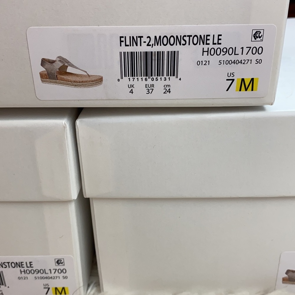 NWT VINCE Flint 2 Espadrille Sandal in Moonstone - Picture 6 of 9